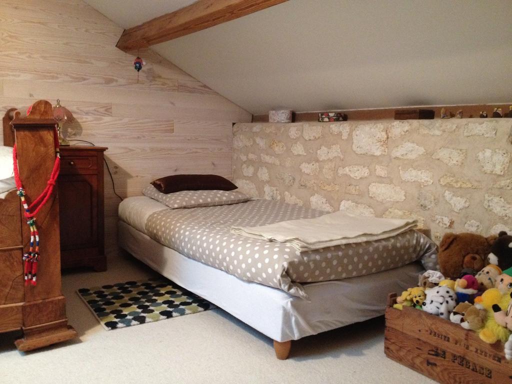 Chambres D'Hotes Villa Gael Angouleme Room photo